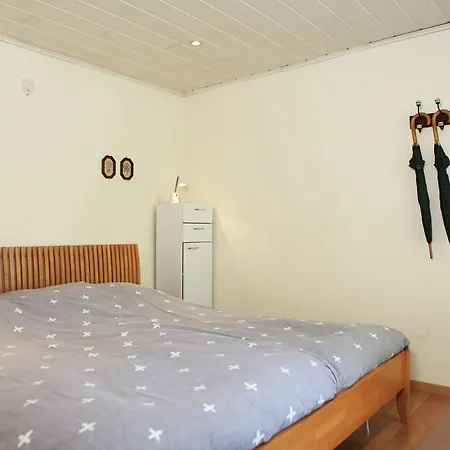Holiday Le Pavillon 1 *